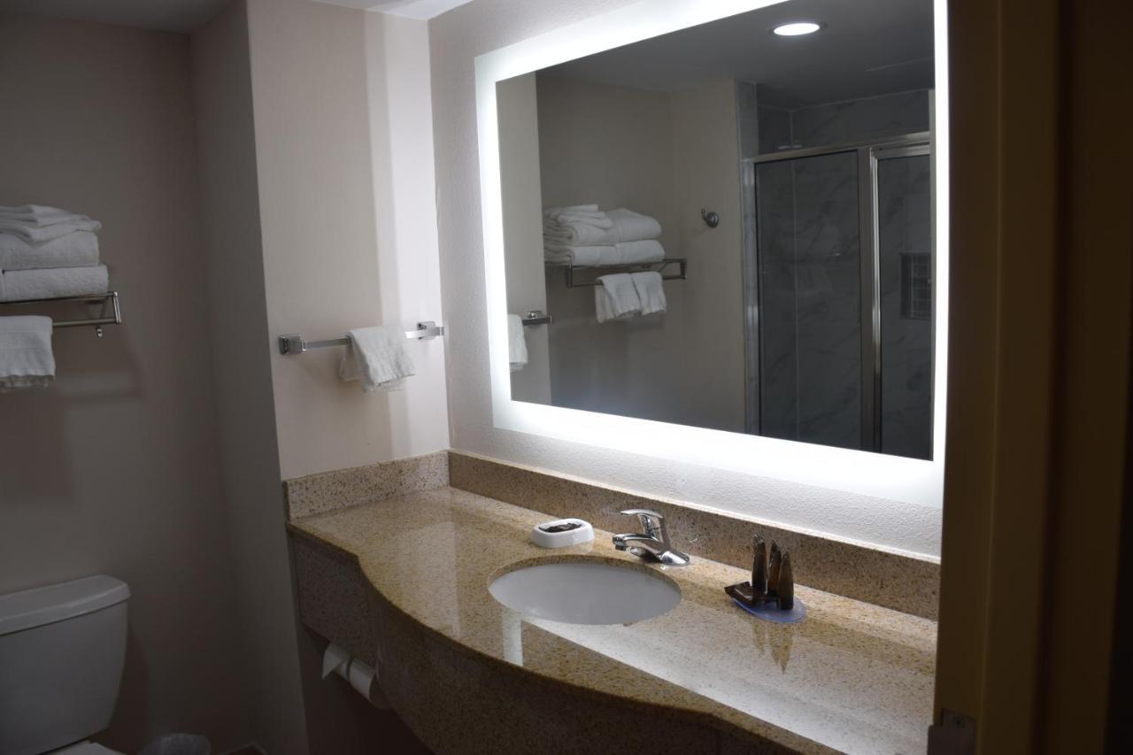Wingate By Wyndham Baltimore BWI Airport Linthicum Exterior photo